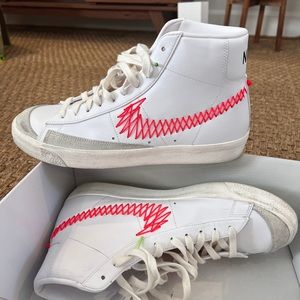 Blazer Mid '77 GS 'Double Zig Zag-Stitched Swoosh'